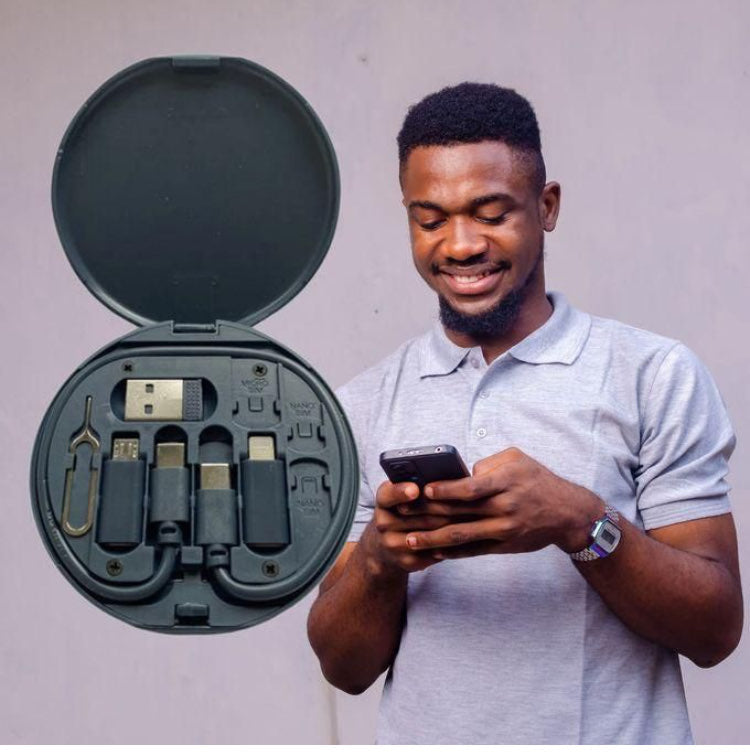 Voyager 6-in-1 Universal Travel Cable Kit