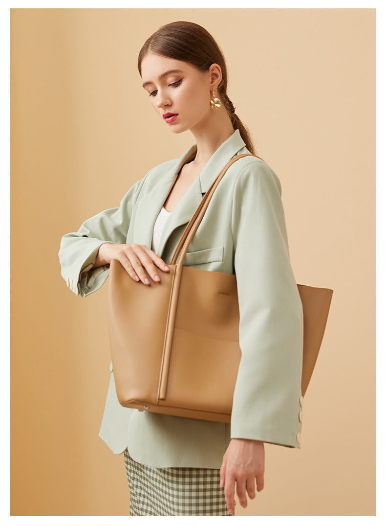 Solstice Leather Tote