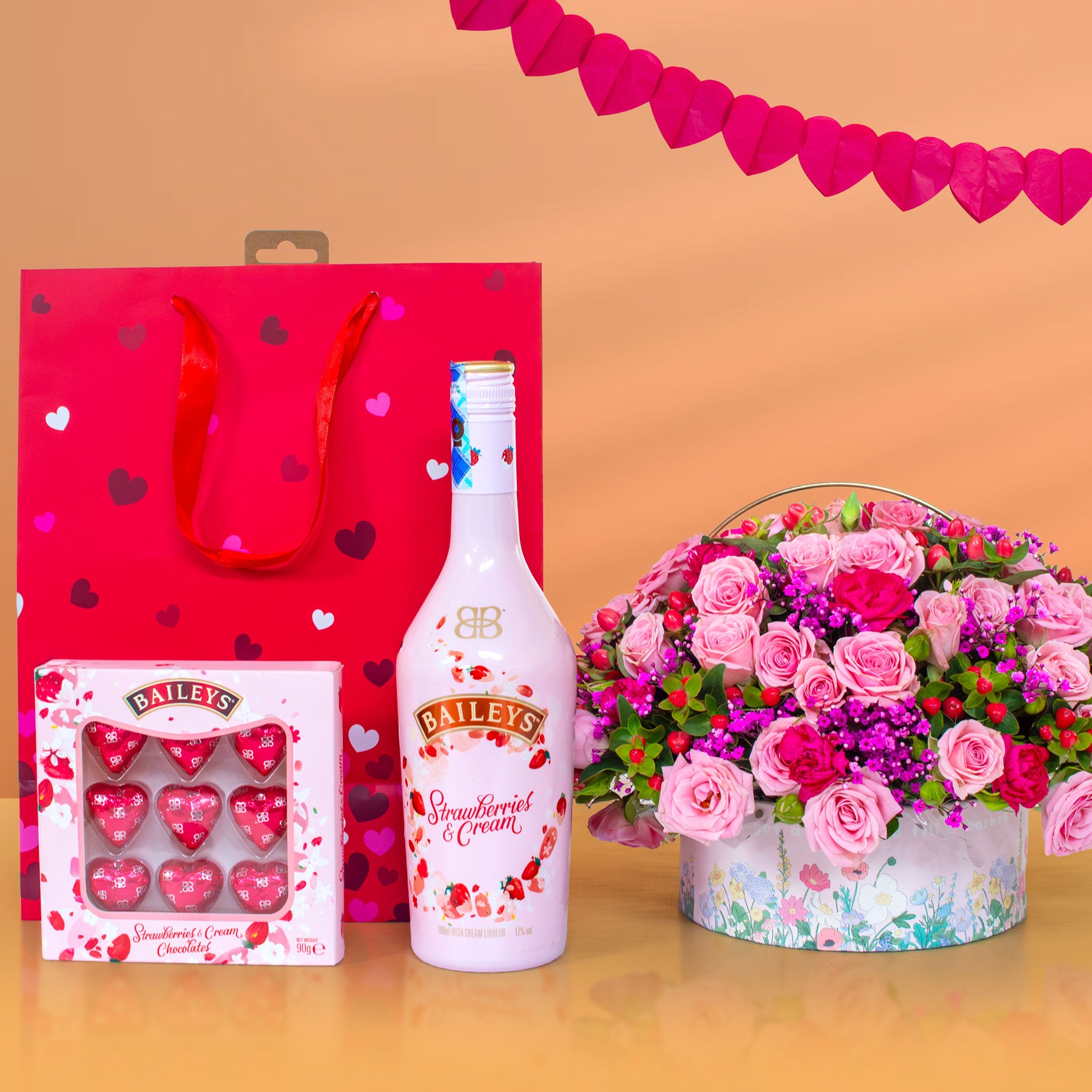 The Royal Romance Flower Box – Pink Roses, Baileys & Luxury Gift Set