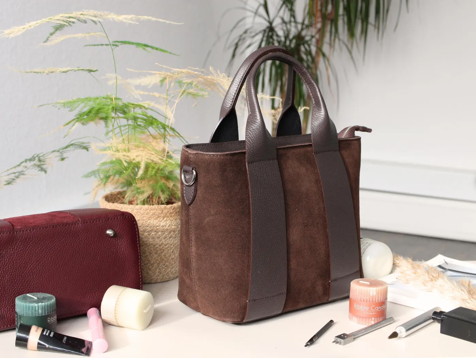 Suede Women’s PU Leather Handbag / Elegant Multi-Pocket Crossbody Bag – 33 × 13 × 23 cm