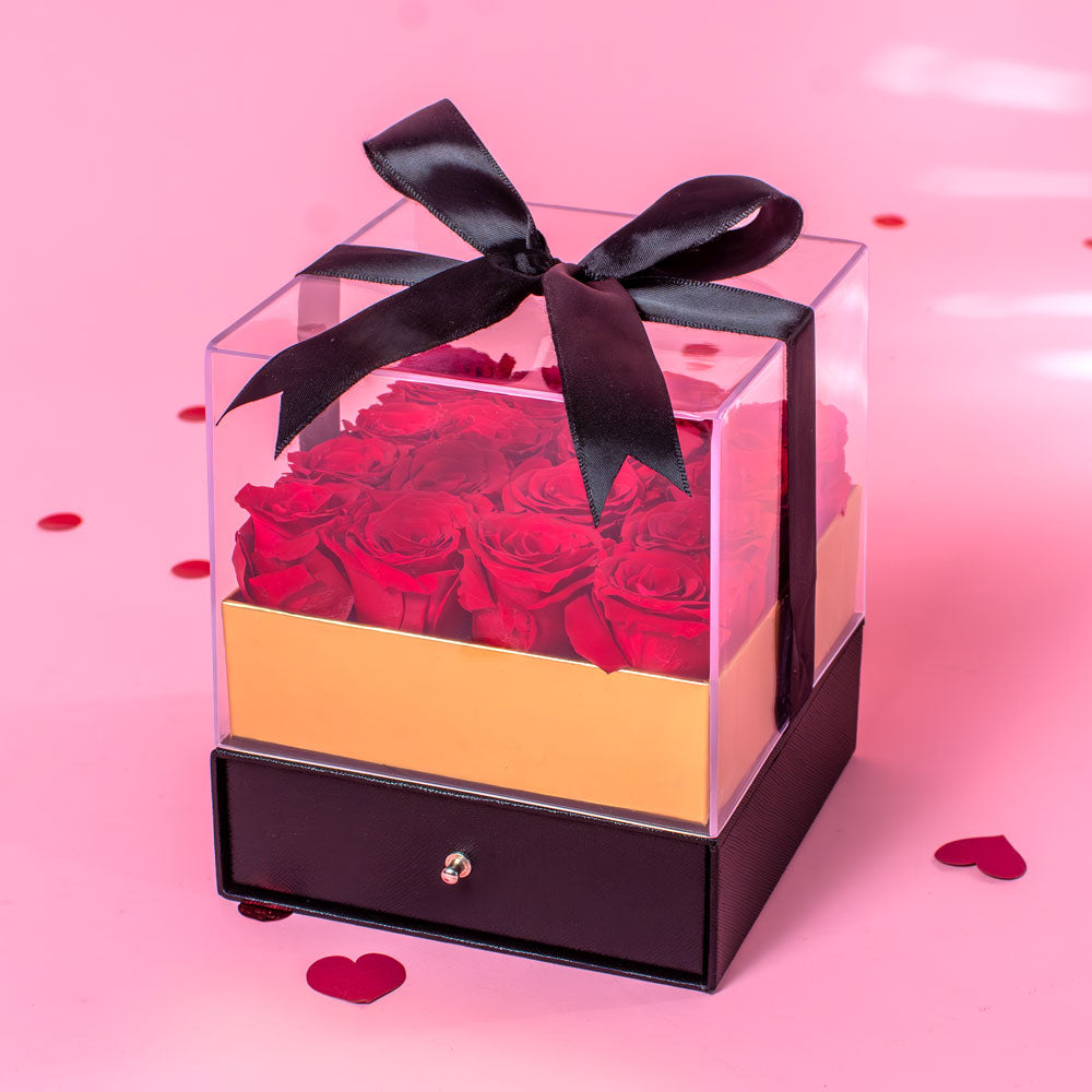 Timeless Love ForeverRoses™️ & Necklace