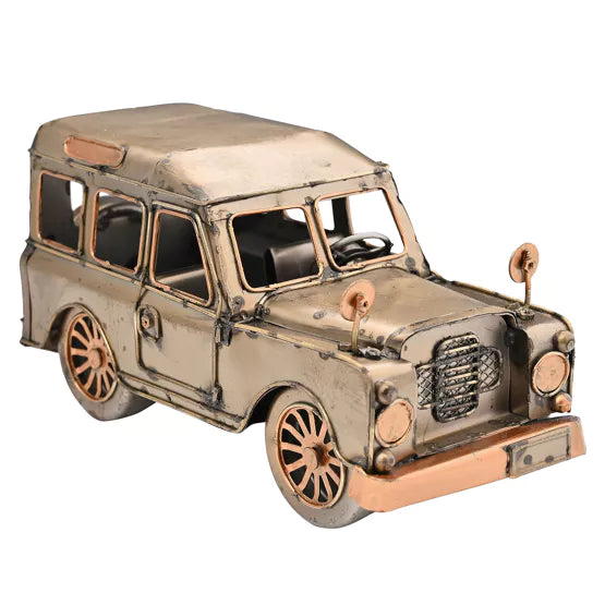 Harvey Makin Ornament Car