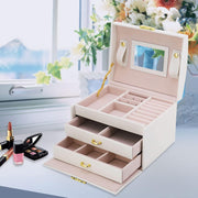 The Amara Travel Jewelry Case