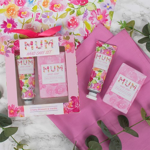 Floral Garland Handcare Set – Mum